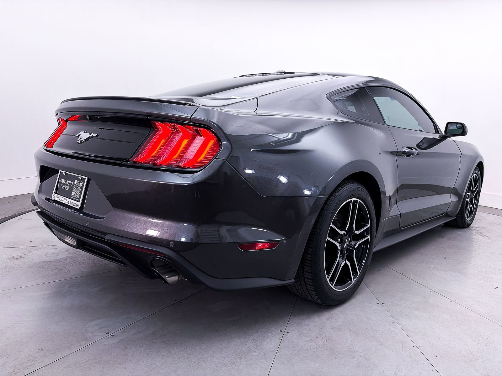 Used 2019 Ford Mustang Coupe w/ Equipment Group 101A RWD image 9
