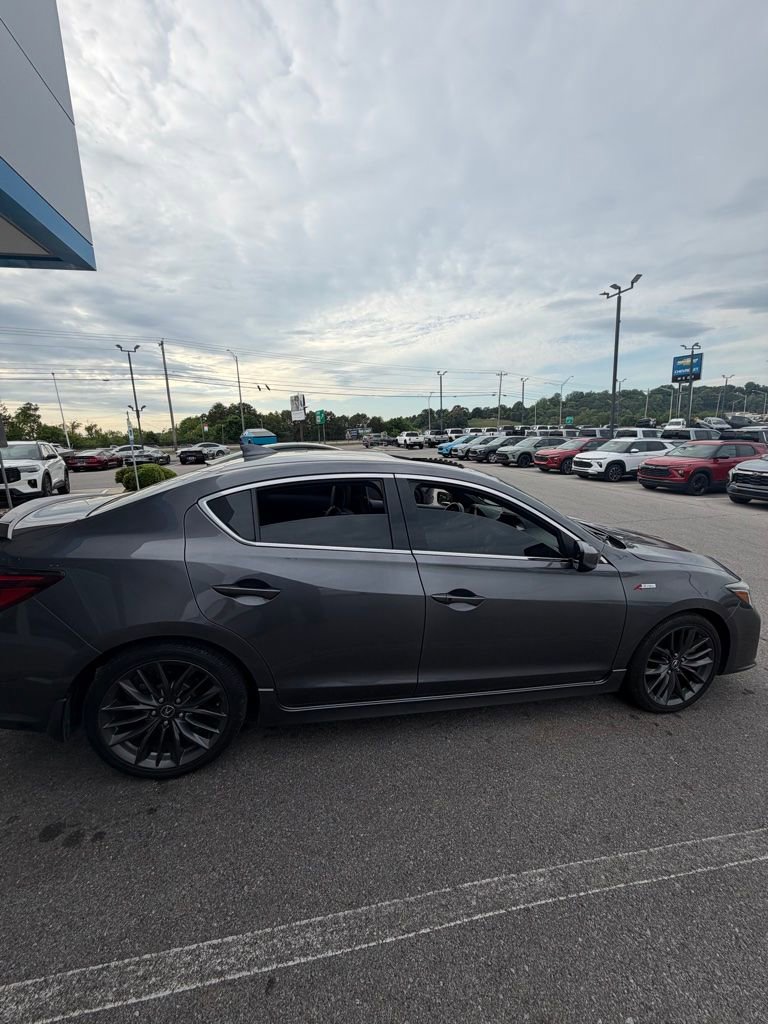 Used 2019 Acura ILX FWD image 4