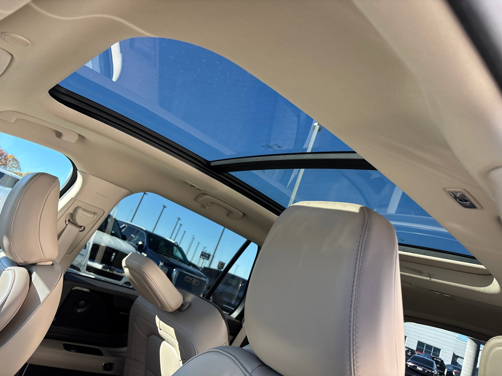 Certified 2022 Lincoln Aviator Reserve w/ Equipment Group 201A image 27