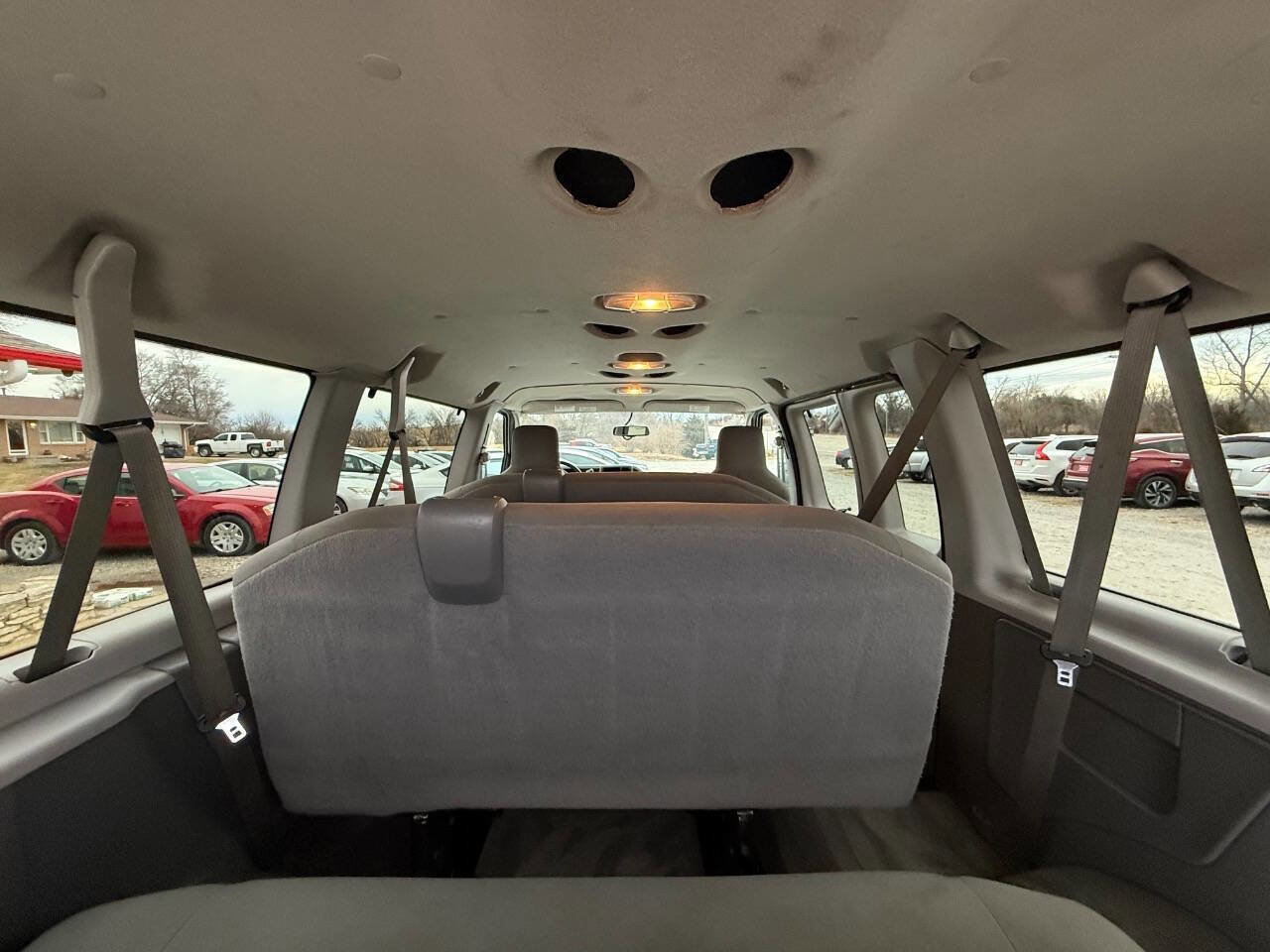 Used 2013 Ford E-350 and Econoline 350 XLT image 18