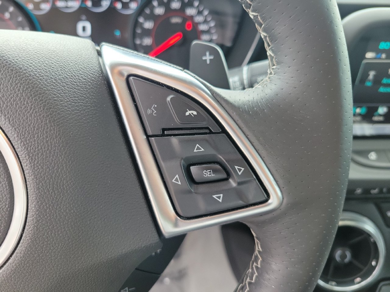 Certified 2018 Chevrolet Camaro SS RWD image 12