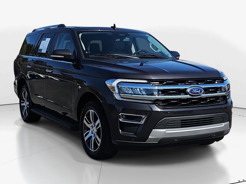 Used 2024 Ford Expedition Limited image 2