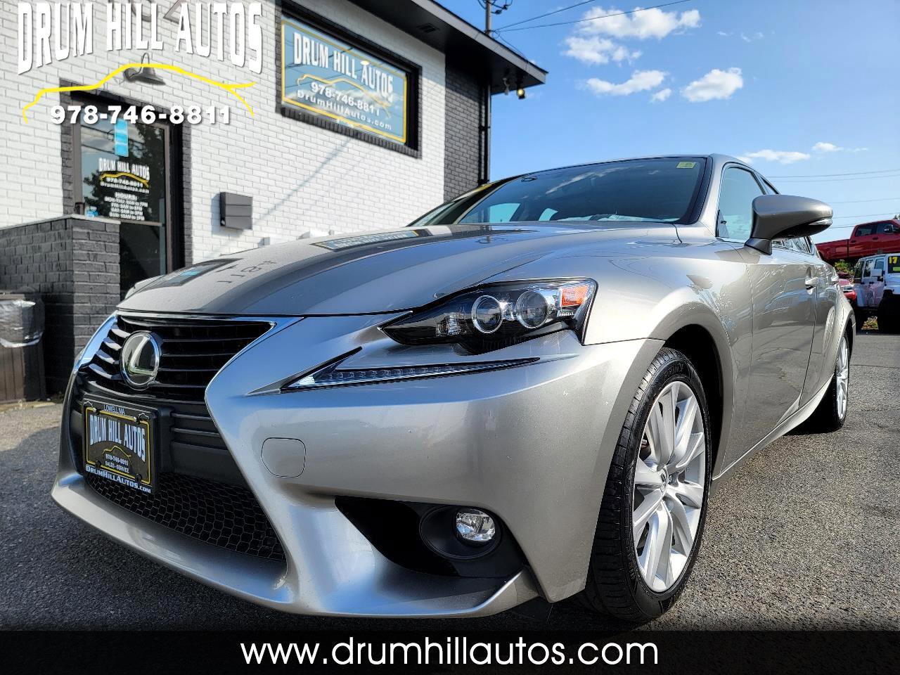 Used 2016 Lexus IS 300 AWD image 1