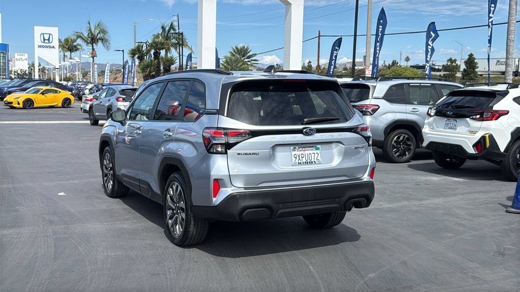 Certified 2025 Subaru Forester Touring AWD/4WD image 4