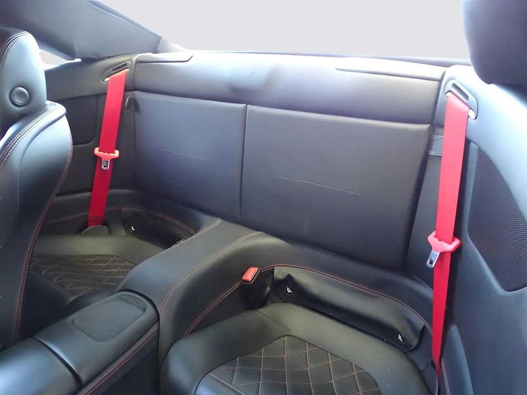 Used 2011 Ferrari California image 37