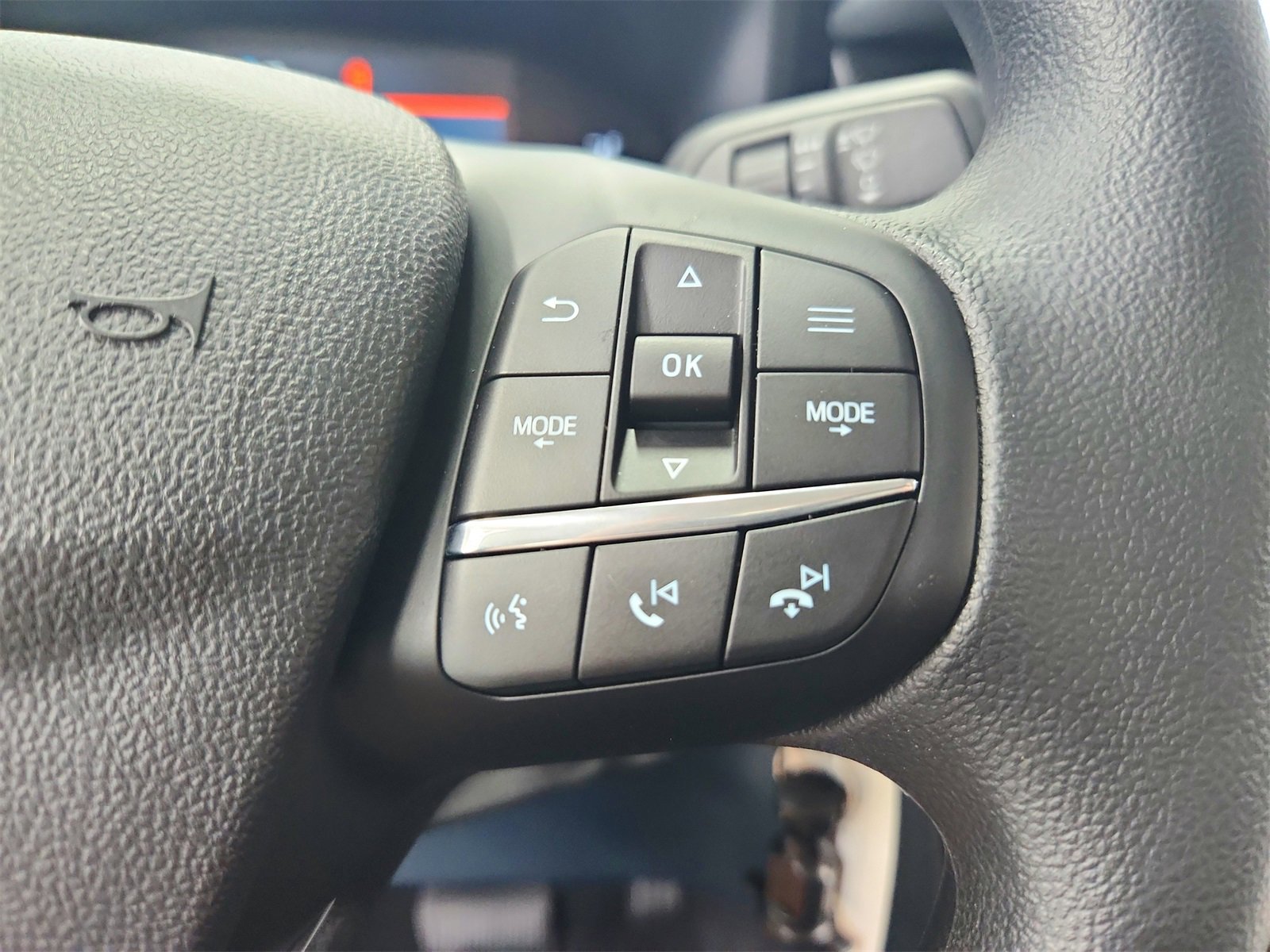 New 2025 Ford Maverick XL w/ Equipment Group 101A image 24