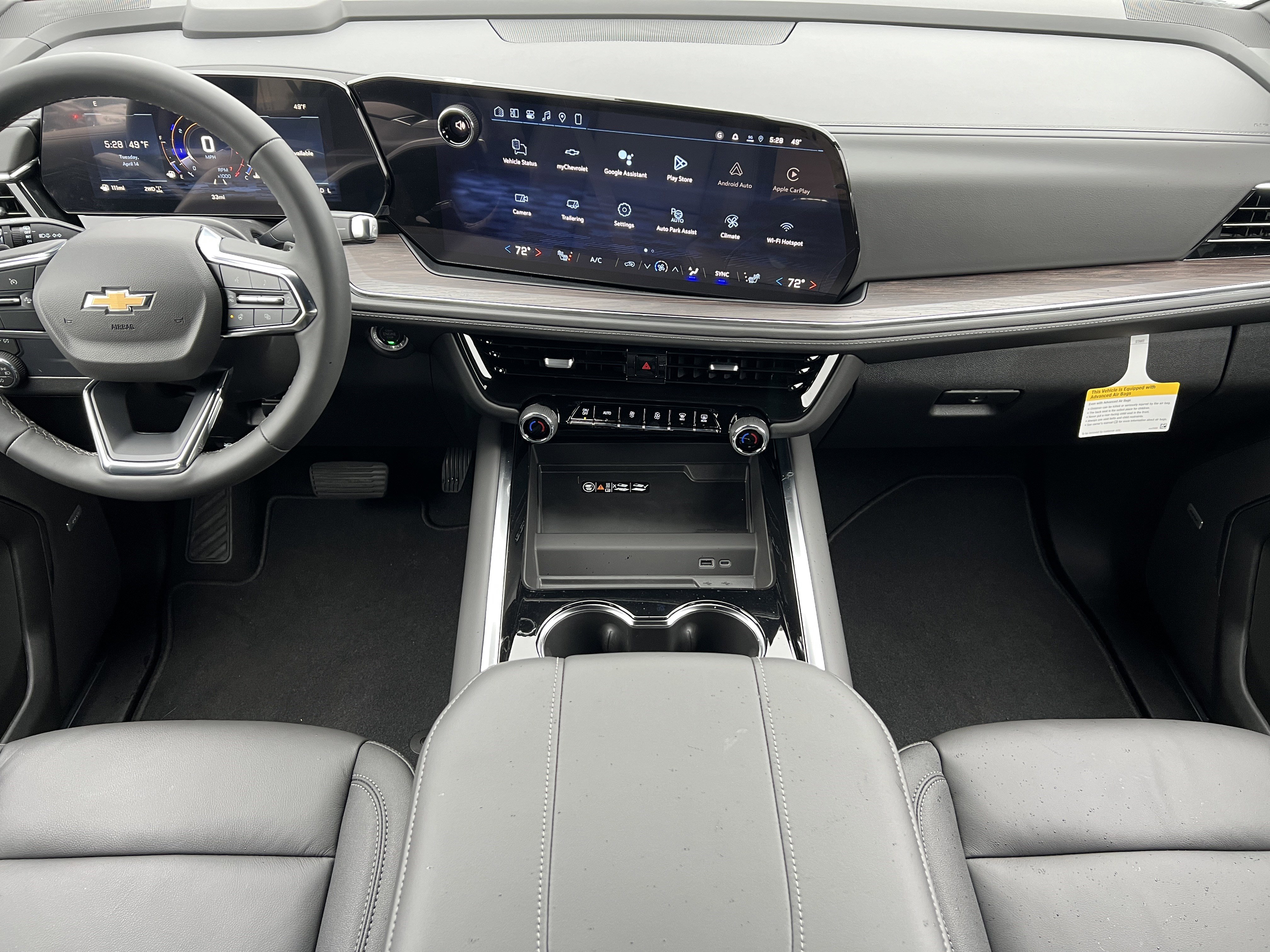 New 2026 Chevrolet Suburban LT w/ Comfort Package AWD/4WD image 35