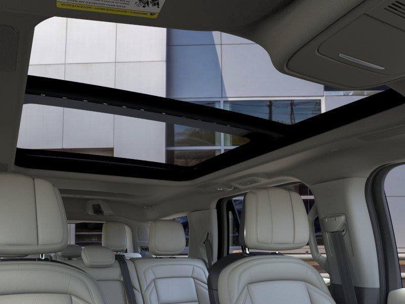 New 2026 Lincoln Navigator Reserve AWD/4WD image 47