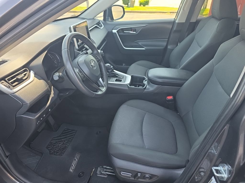 Used 2024 Toyota RAV4 XLE w/ Weather Package AWD/4WD image 8
