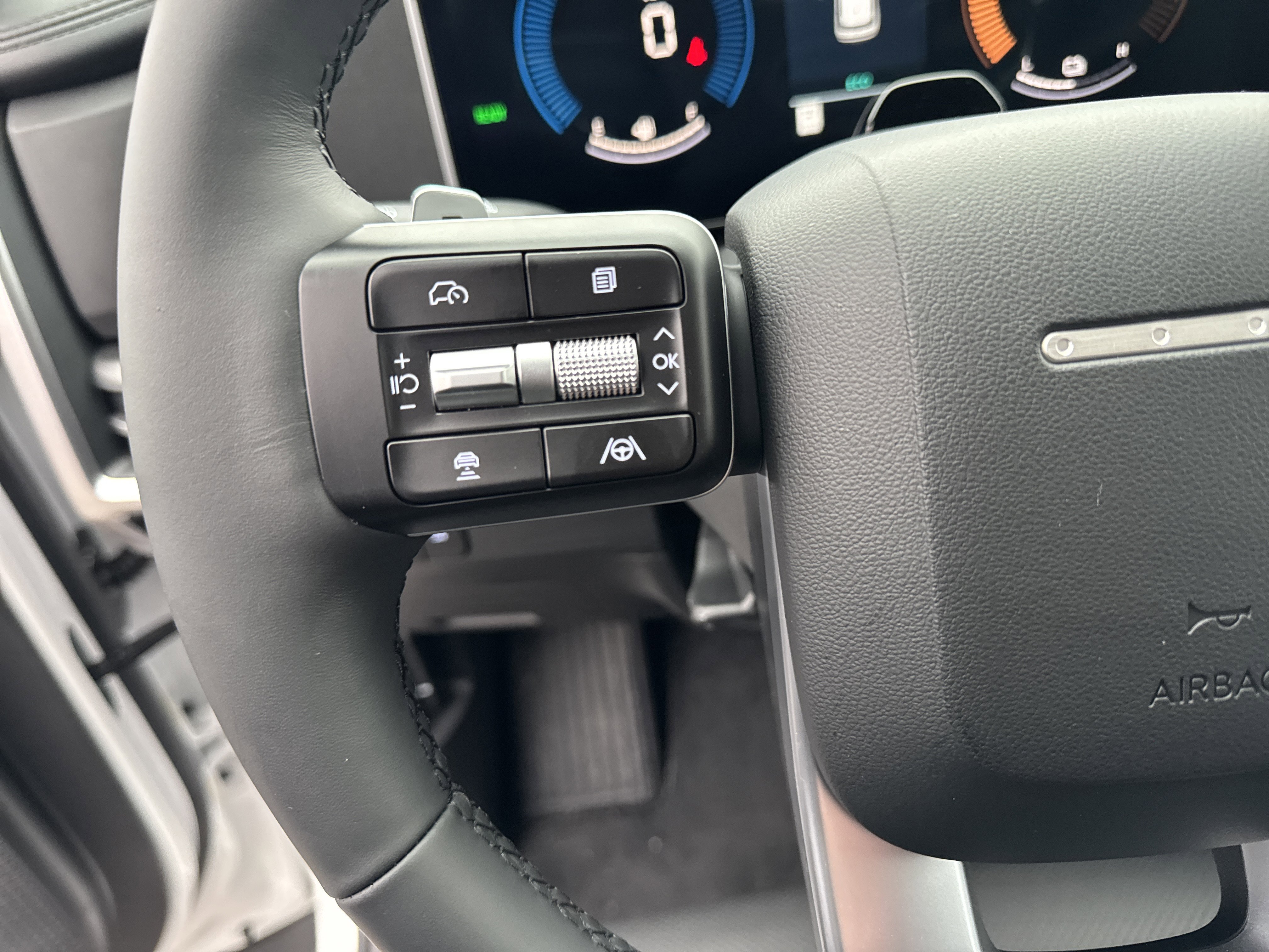 New 2026 Hyundai Santa Fe SEL image 21