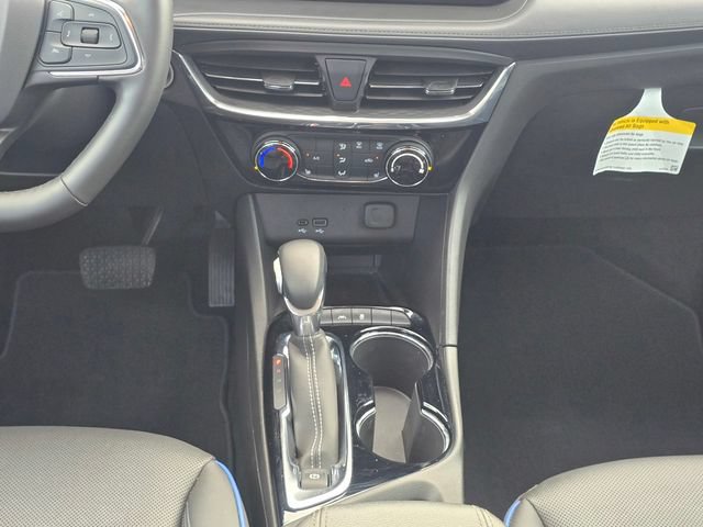 Used 2025 Buick Encore GX Sport Touring w/ Advanced Technology Package FWD image 18