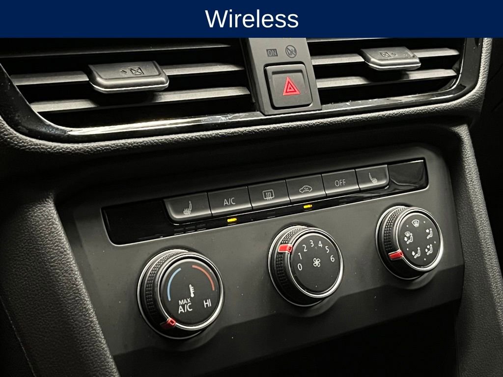 Used 2022 Volkswagen Taos SE image 10