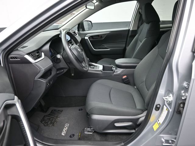 Certified 2025 Toyota RAV4 LE AWD/4WD image 21