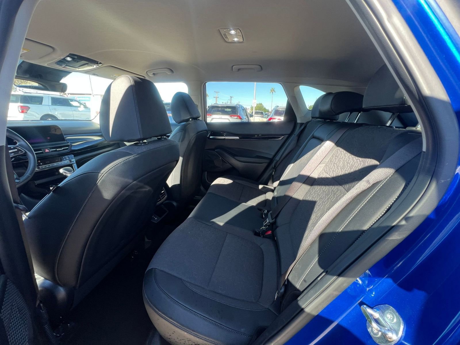 Used 2025 Kia Seltos S image 25