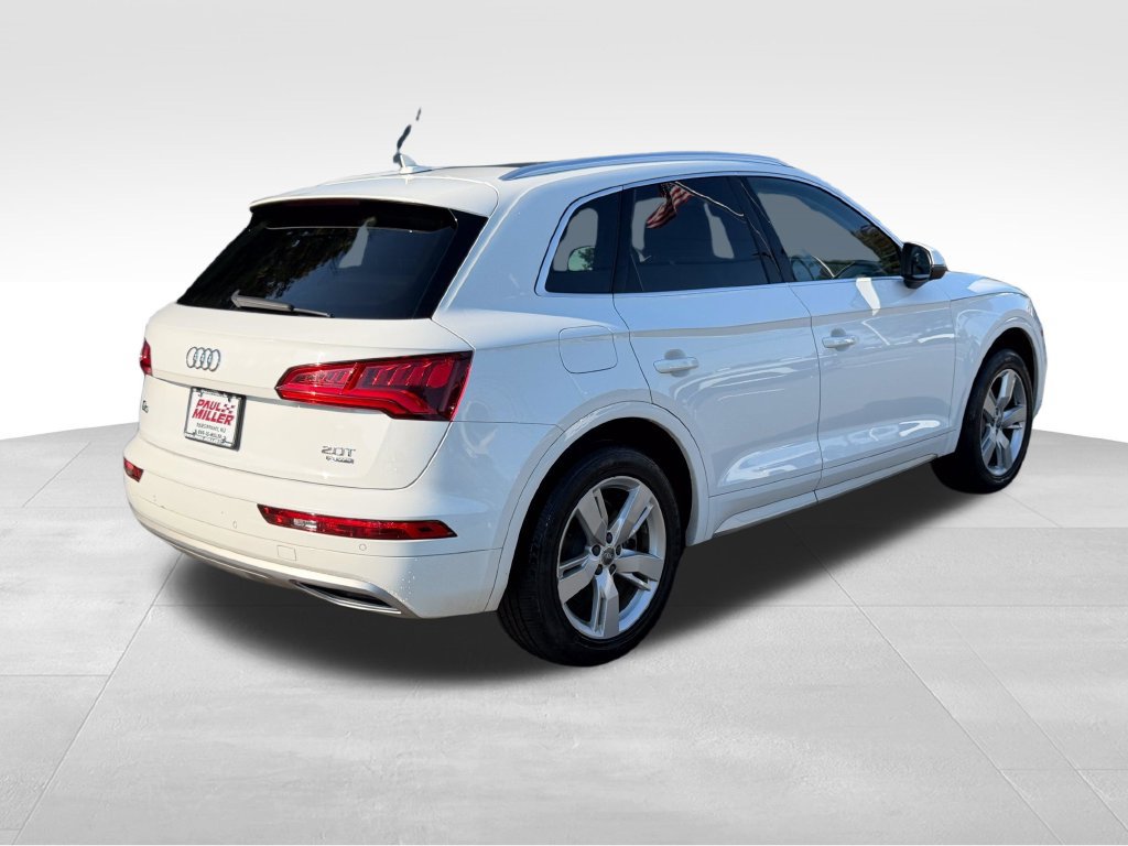 Used 2018 Audi Q5 Premium w/ Premium Plus Package AWD/4WD image 8