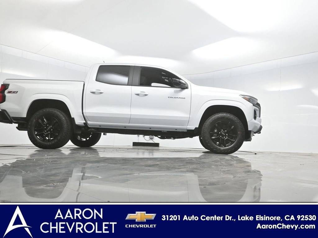 New 2025 Chevrolet Colorado Z71 w/ Midnight Edition AWD/4WD image 45