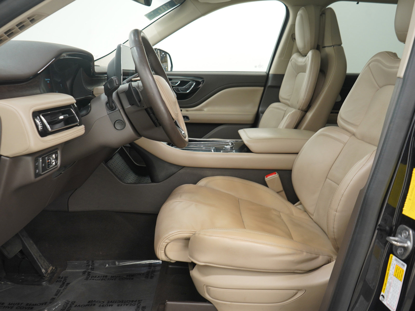 Used 2020 Lincoln Aviator Grand Touring w/ Equipment Group 301A image 27