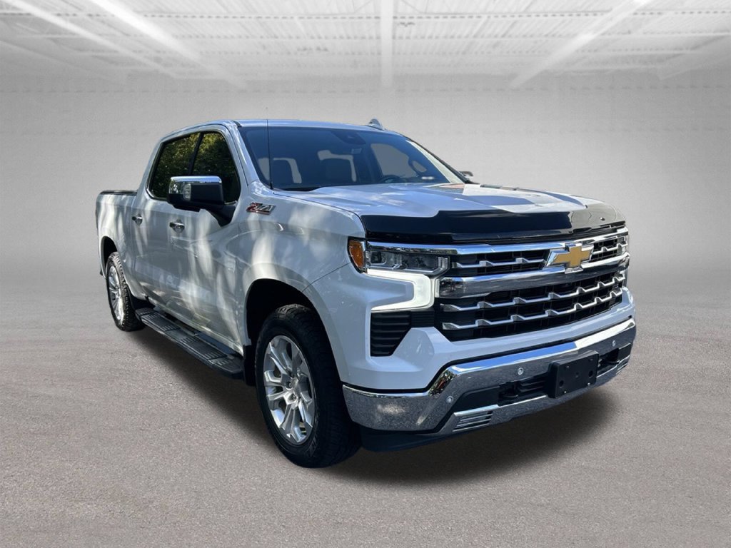 Used 2024 Chevrolet Silverado 1500 LTZ w/ Technology Package AWD/4WD image 14