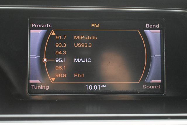 Used 2010 Audi A5 2.0T Premium image 15