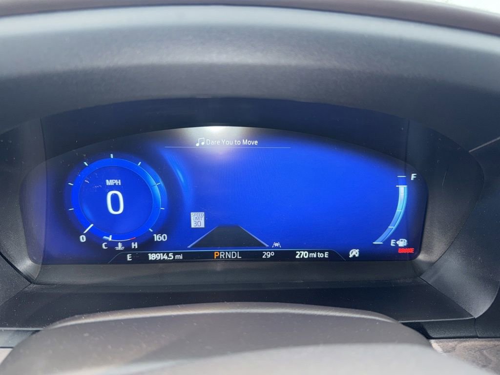 Used 2022 Ford Explorer Platinum w/ Equipment Group 601A image 3