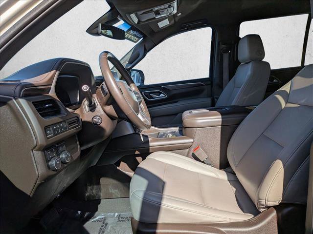 Used 2022 Chevrolet Tahoe Z71 w/ Luxury Package AWD/4WD image 22