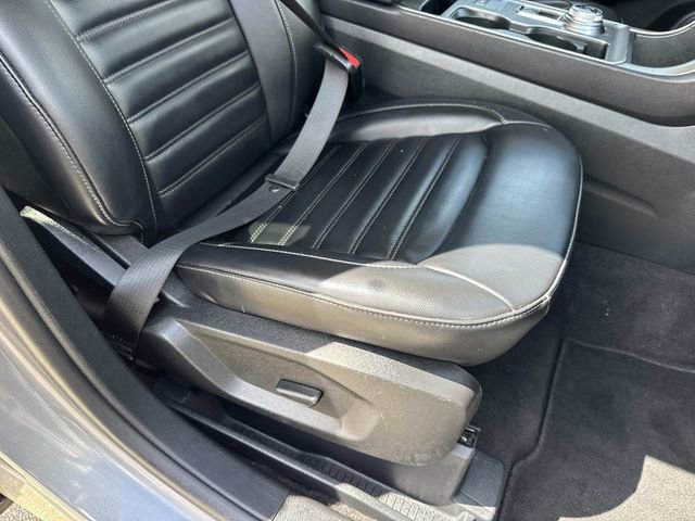 Used 2024 Ford Edge SEL AWD/4WD image 16