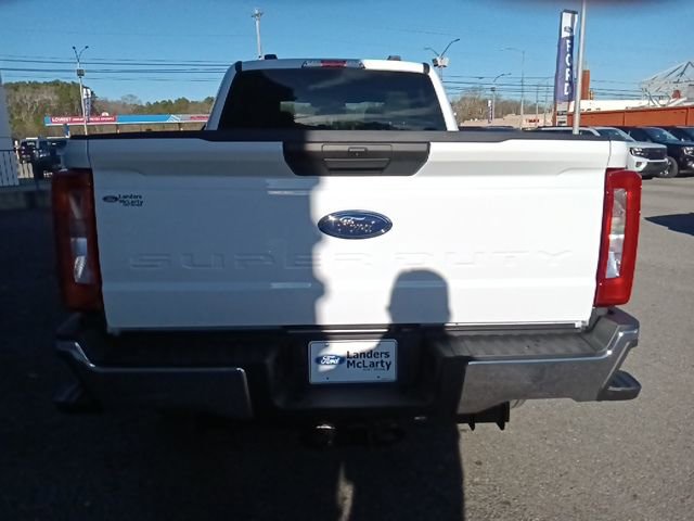New 2026 Ford F250 XLT image 4