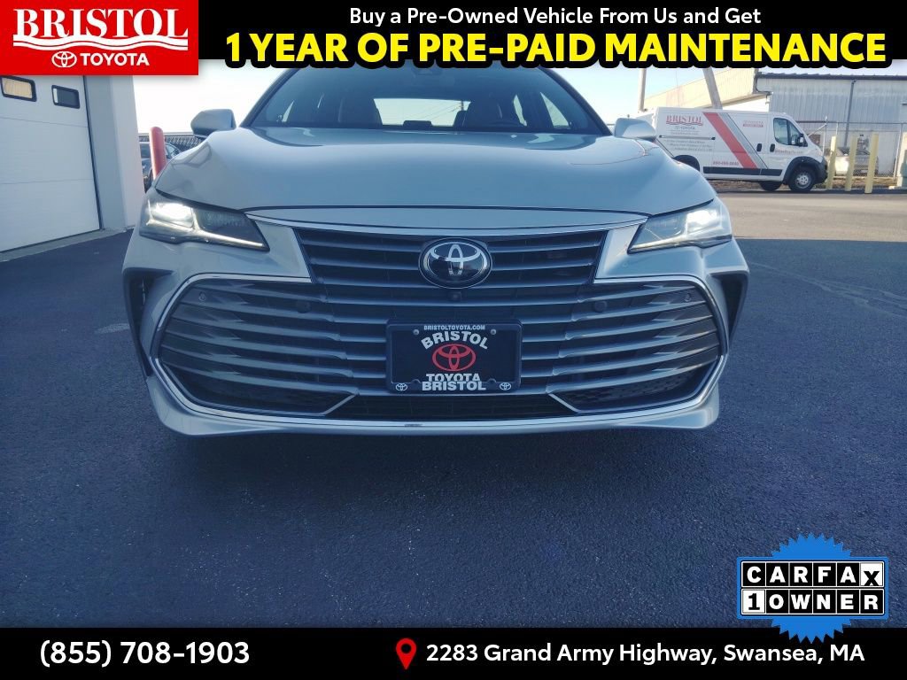 Used 2021 Toyota Avalon Limited image 37