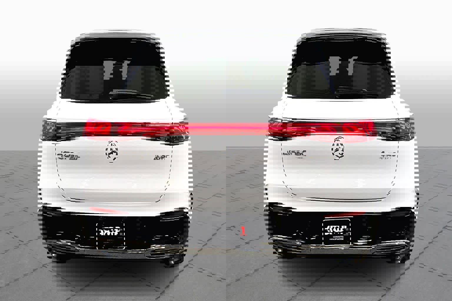 Used 2023 Mercedes-Benz EQS 580 4MATIC SUV image 4