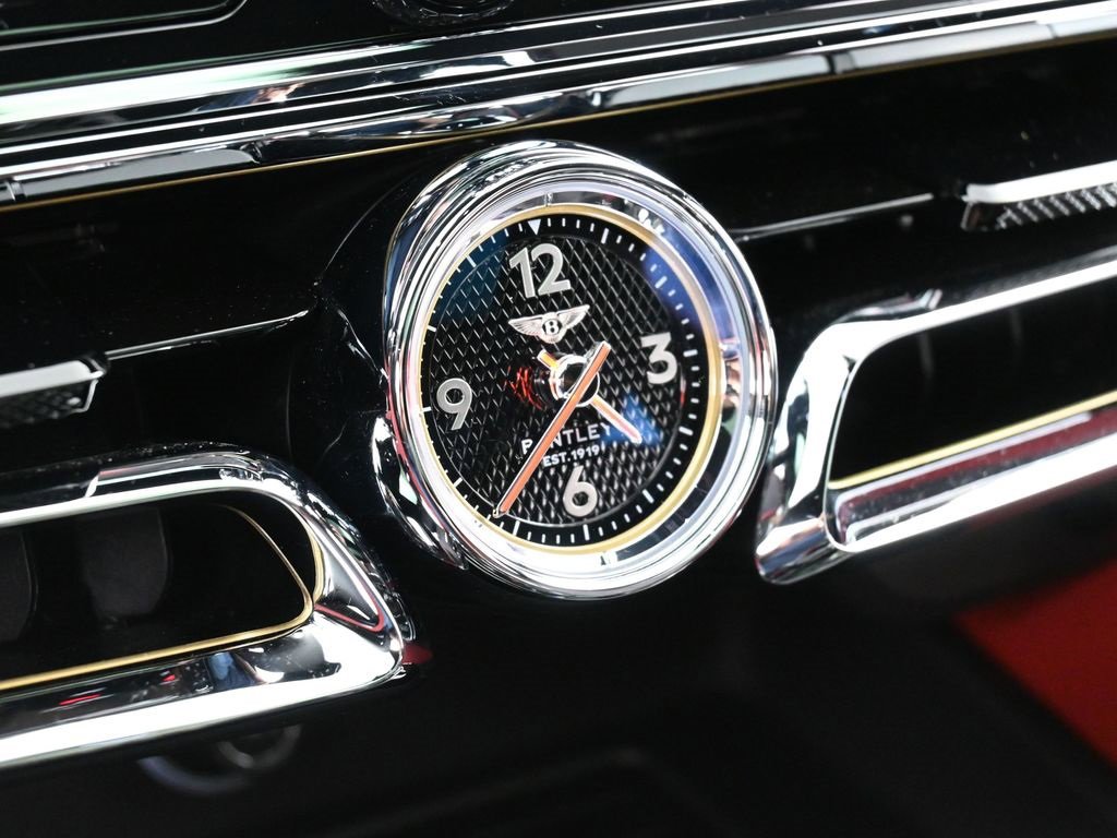 Certified 2024 Bentley Flying Spur W12 image 23