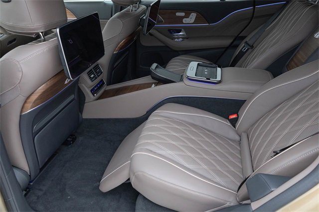 New 2026 Mercedes-Benz Maybach GLS 600 4MATIC image 14