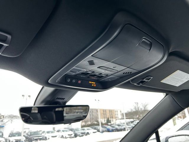 Used 2024 Buick Enclave Essence w/ Experience Buick Package image 22