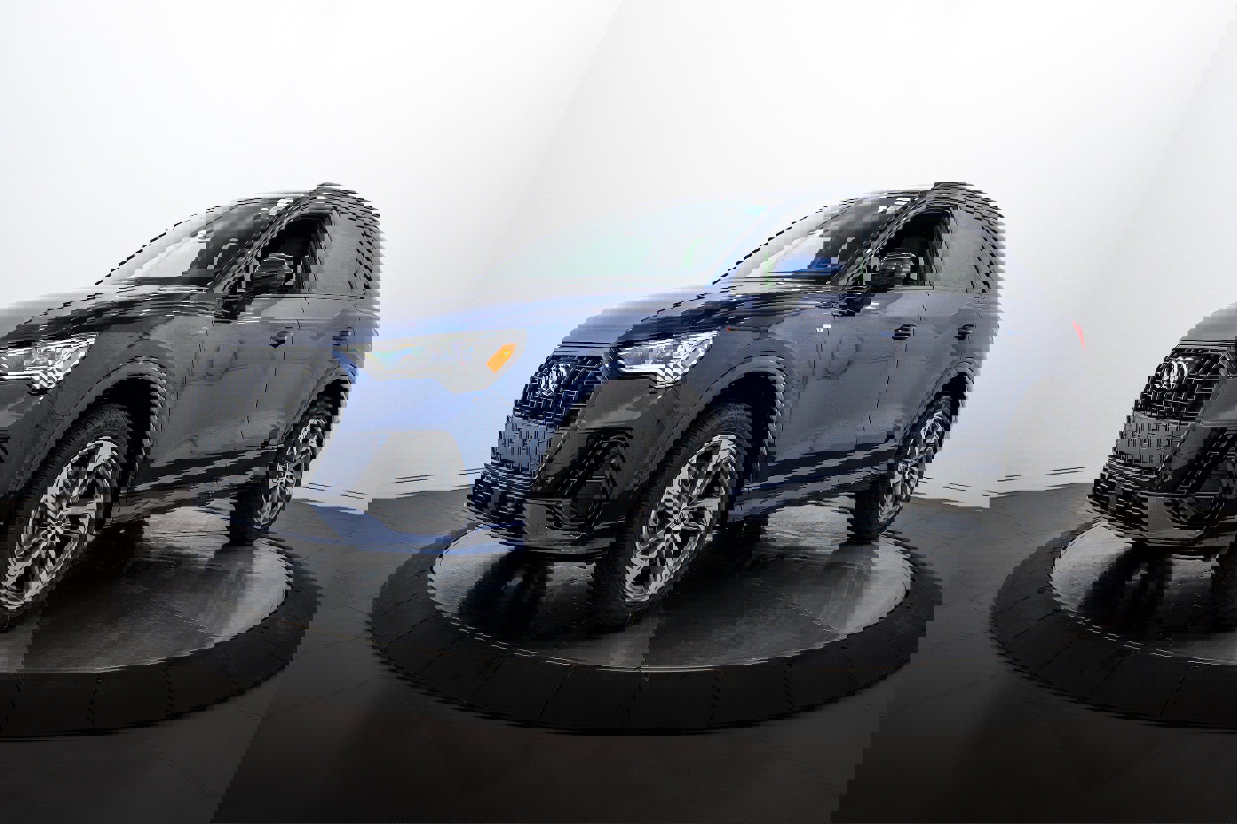 New 2025 Audi Q3 2.0T Premium image 6