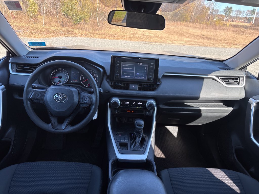 Used 2019 Toyota RAV4 LE w/ Carpet Mat Package AWD/4WD image 12
