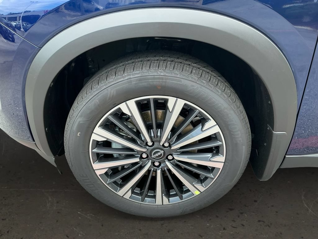 New 2026 Nissan Pathfinder Platinum AWD/4WD image 10