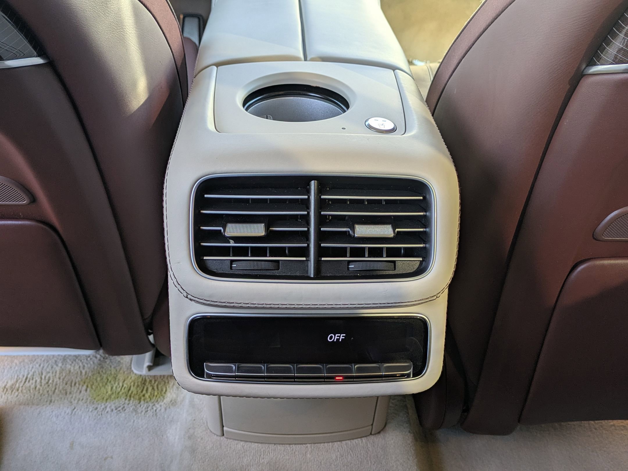 Used 2022 Mercedes-Benz Maybach GLS 600 Maybach GLS 600 image 23