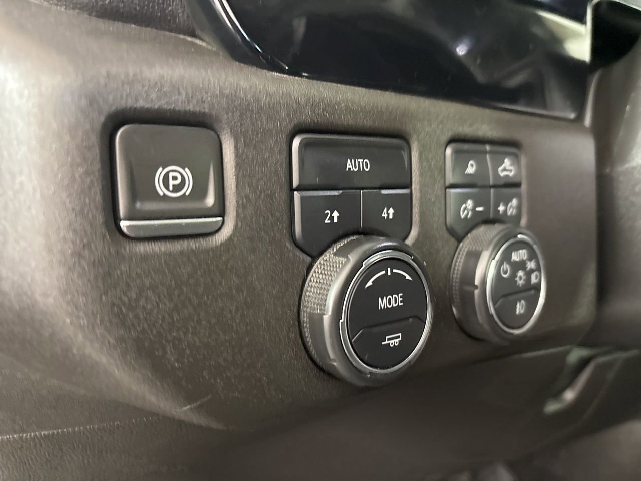 Used 2023 Chevrolet Silverado 1500 RST w/ Convenience Package II image 8