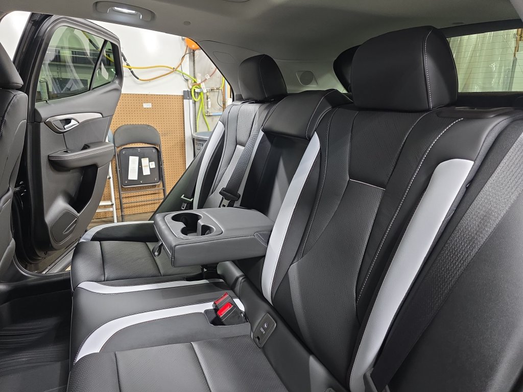 New 2026 Buick Envision Sport Touring AWD/4WD image 17