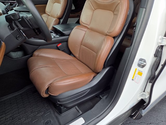 Used 2024 Lincoln Aviator Reserve w/ Equipment Group 201A AWD/4WD image 24