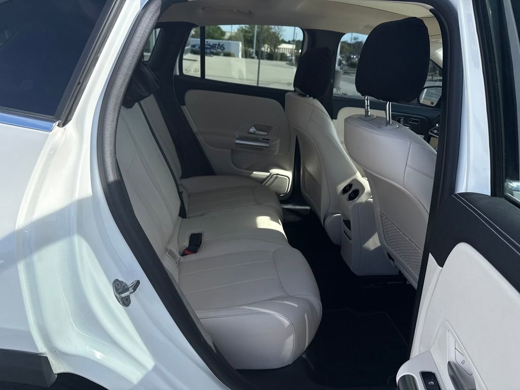 Used 2022 Mercedes-Benz GLA 250 image 32