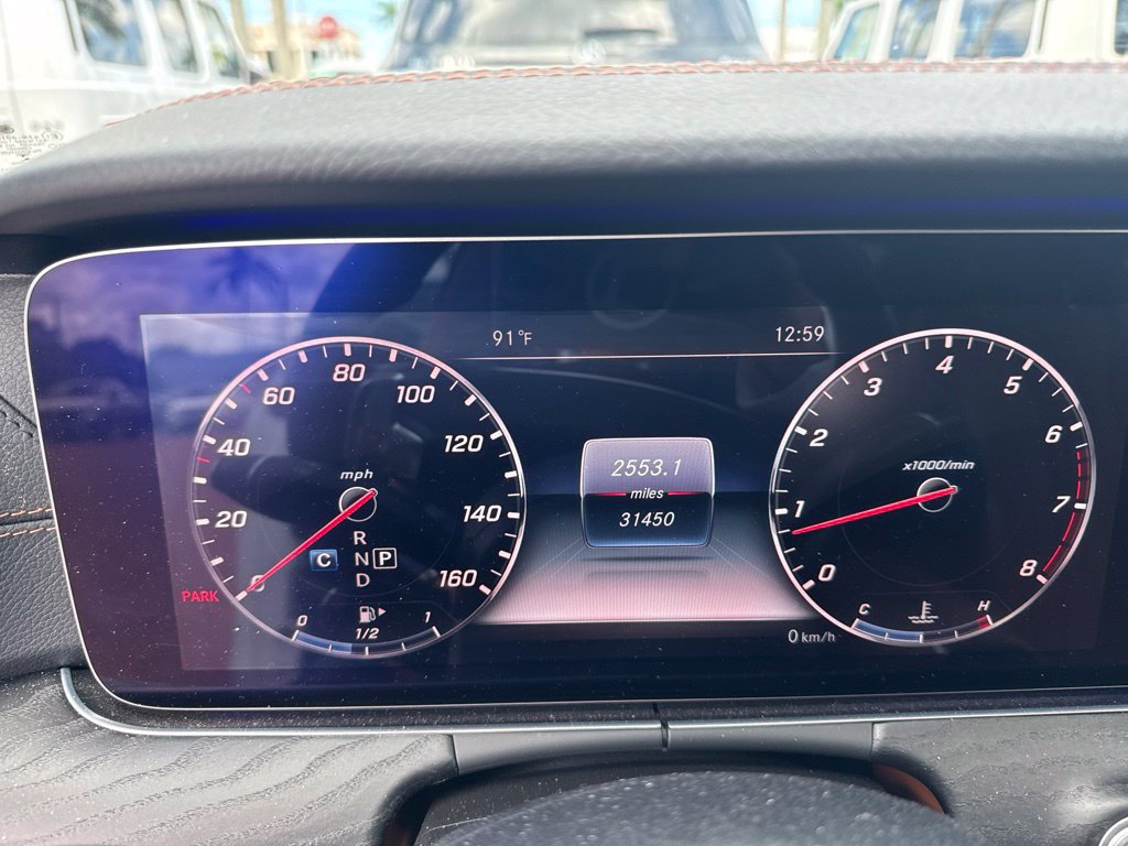 Used 2018 Mercedes-Benz E 400 Coupe image 3