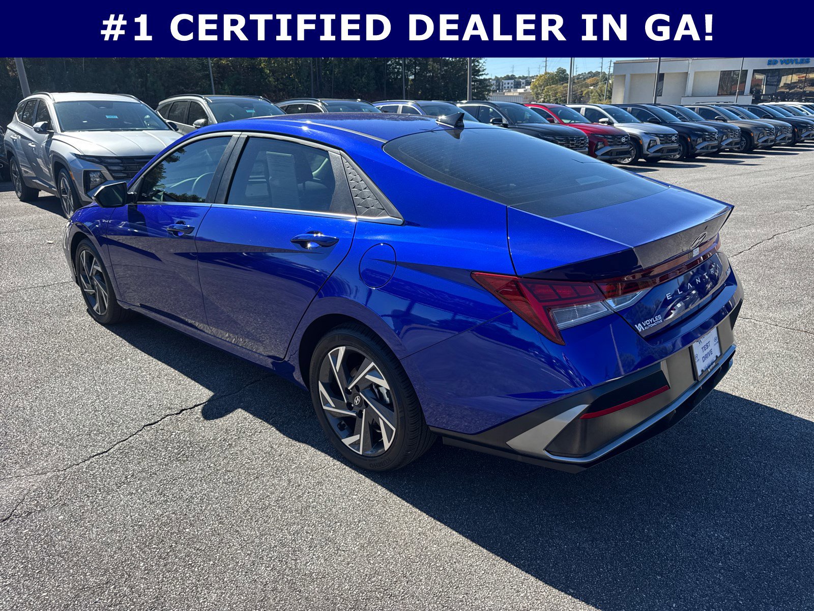 Certified 2025 Hyundai Elantra Limited image 5