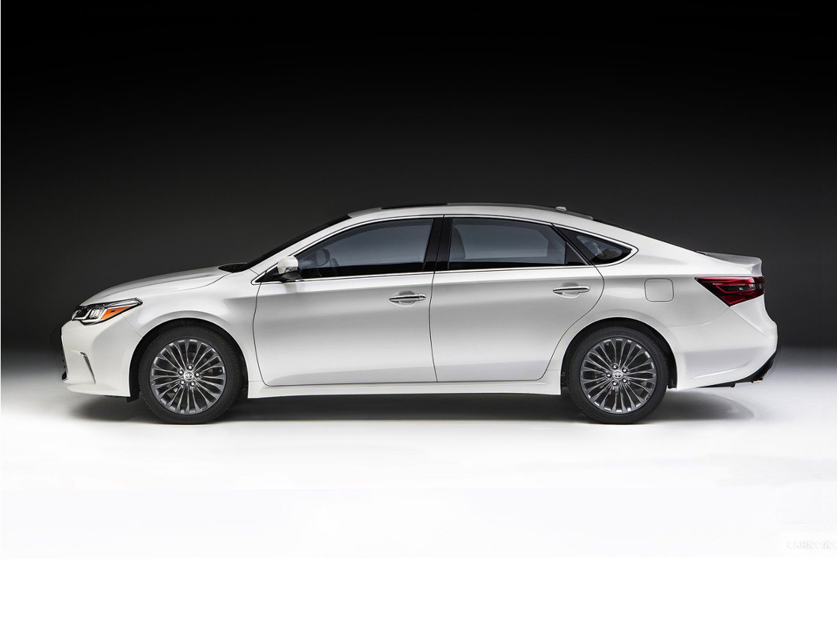 Certified 2016 Toyota Avalon XLE FWD image 1