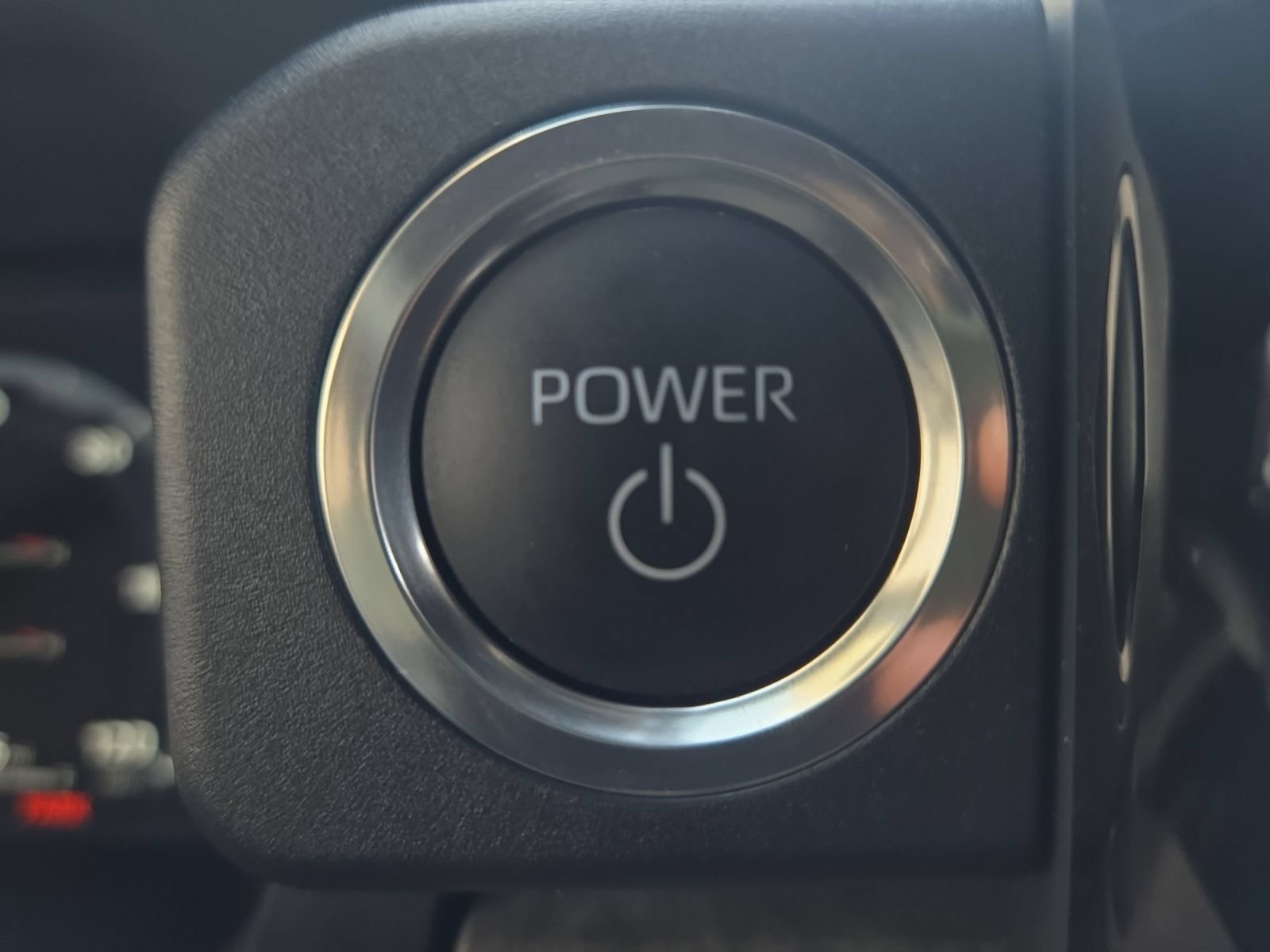 Used 2025 Toyota 4Runner Trailhunter AWD/4WD image 21