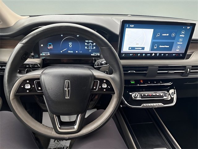 Used 2024 Lincoln Corsair Reserve w/ Equipment Group 201A image 9