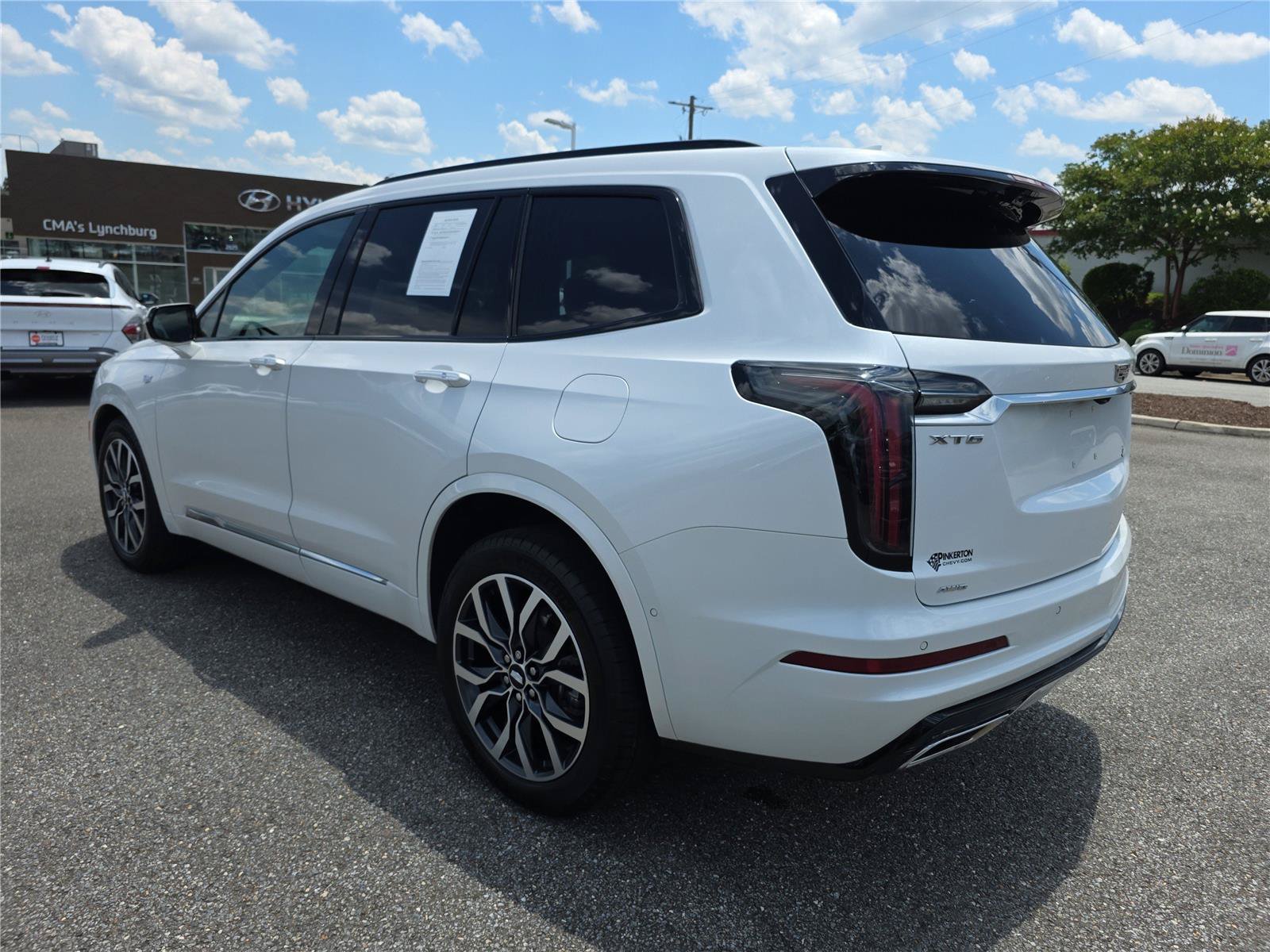 Certified 2024 Hyundai Kona Limited FWD image 13