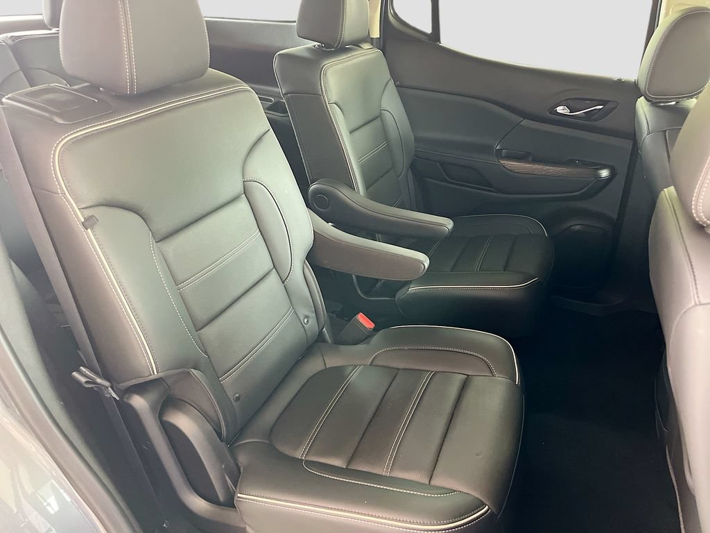 Used 2022 GMC Acadia Denali FWD image 29
