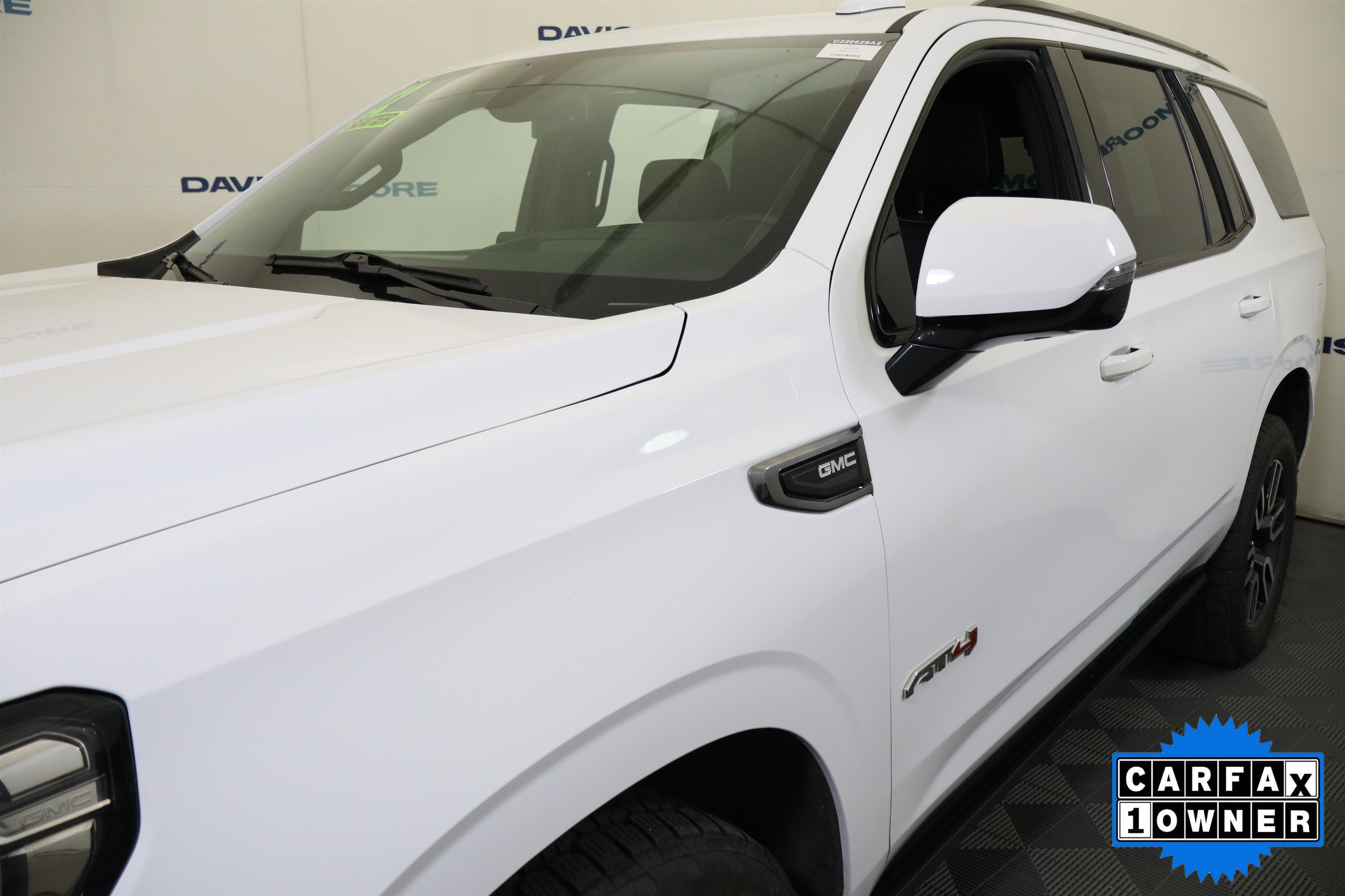 Used 2022 GMC Yukon AT4 w/ Technology Package image 13