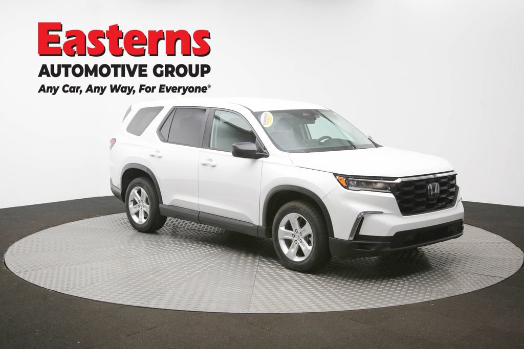 Used 2023 Honda Pilot LX image 49