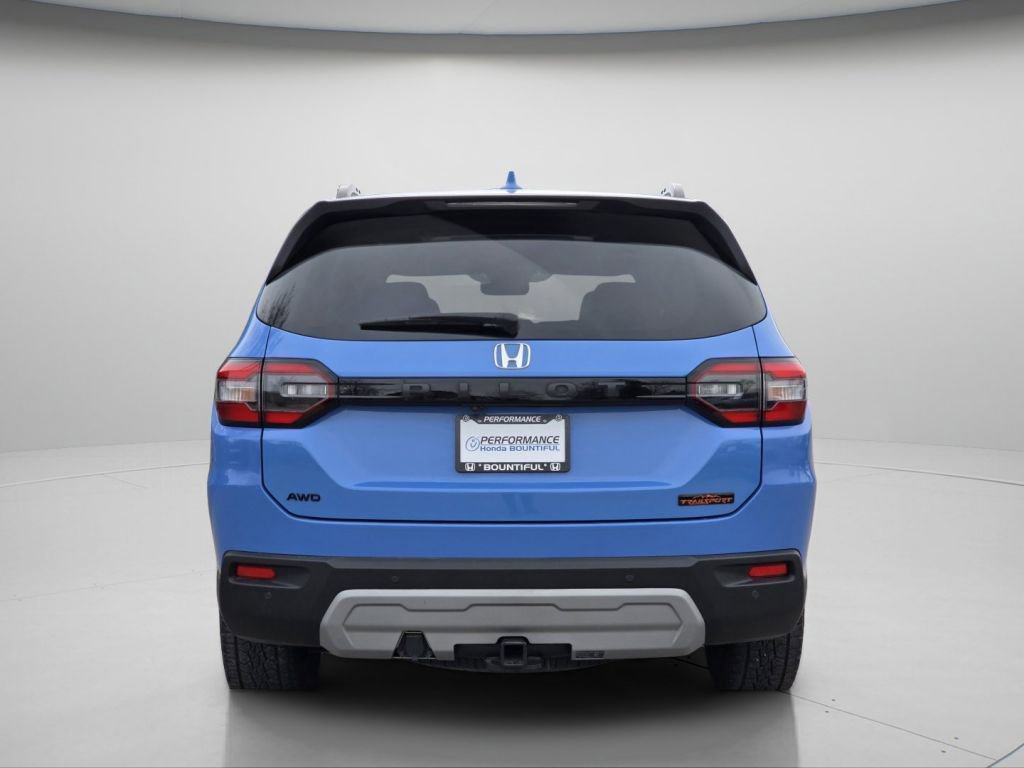 Certified 2025 Honda Pilot TrailSport image 25